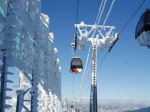 スキーバスツアー