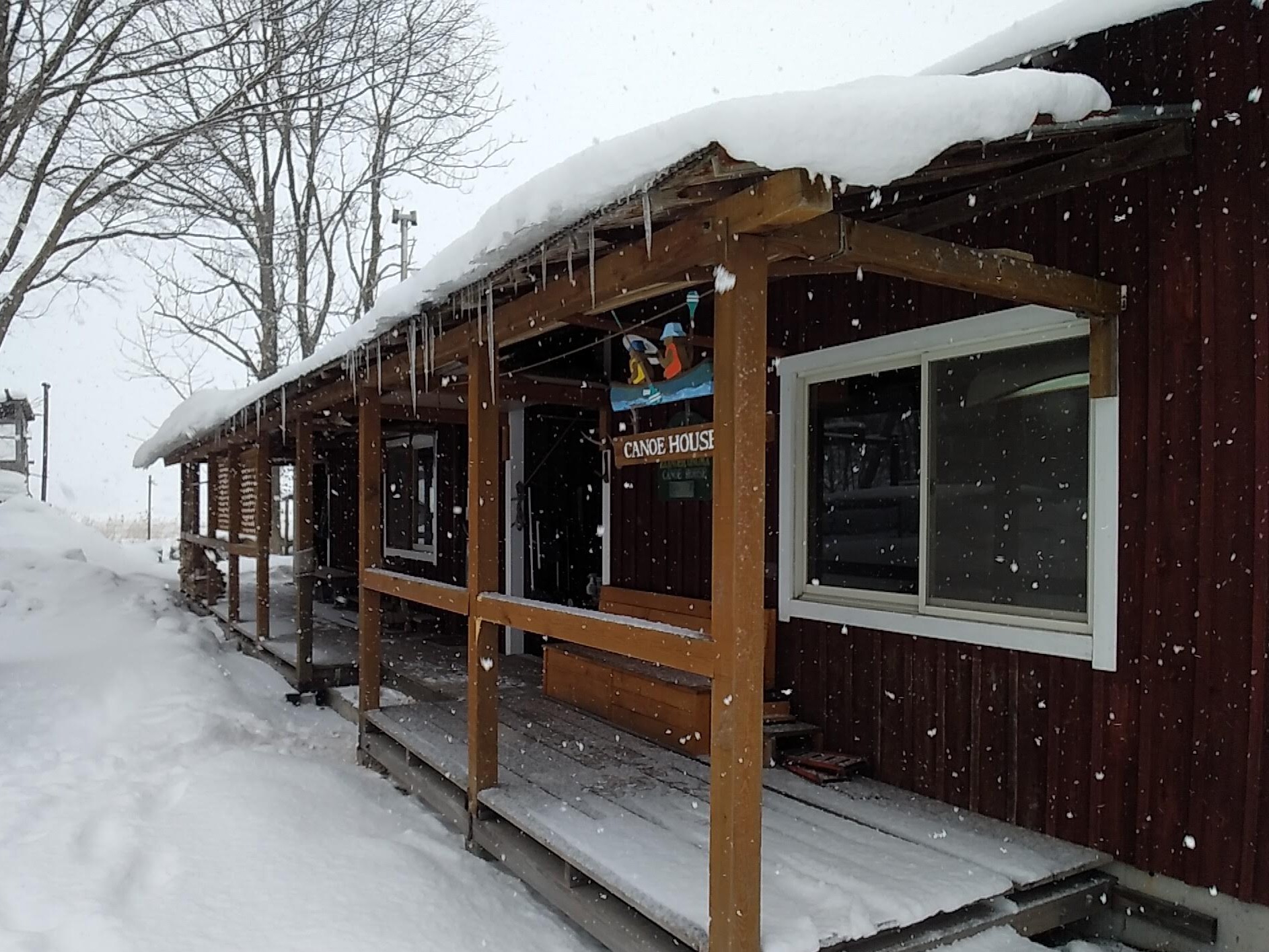 冬のカヌーハウス