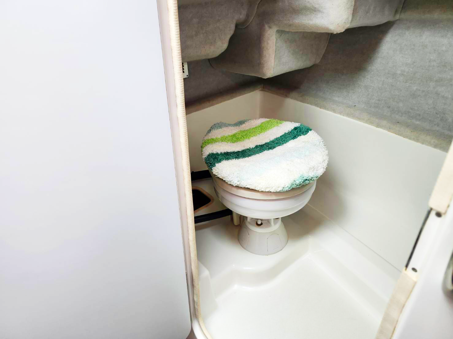 室内&トイレ完備！