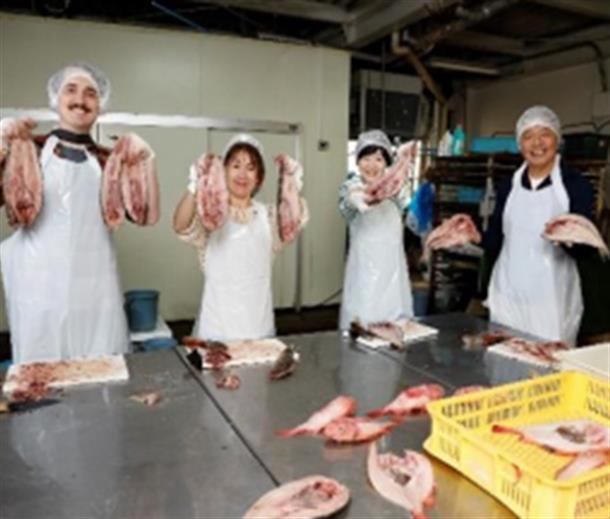 開いたほっけはひものに仕上げられます