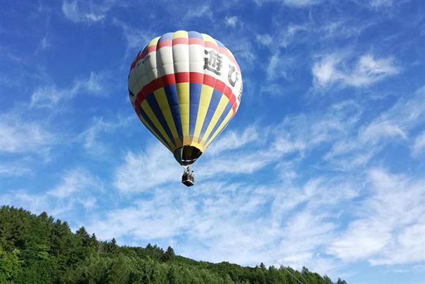 空のアクティビティ「熱気球」をチャレンジ