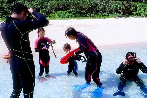 それぞれに合ったサイズのウェットスーツ♪