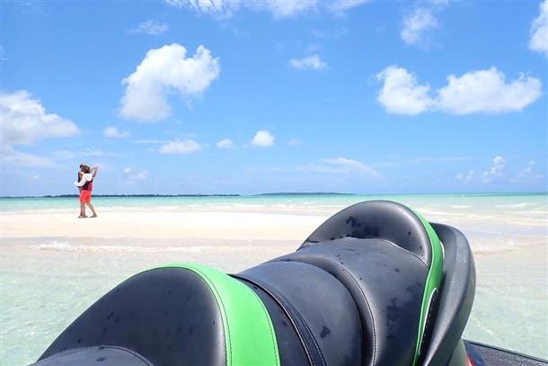 幻の浜に上陸してロマンチックな時間を…