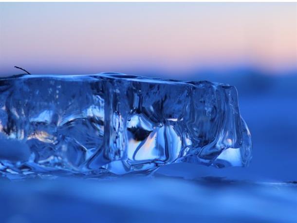 新絶景「ジュエリーアイス」
