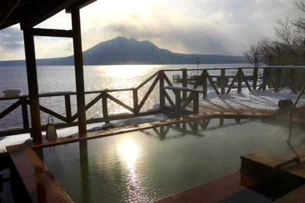 丸駒温泉が半額の500円で入浴できる