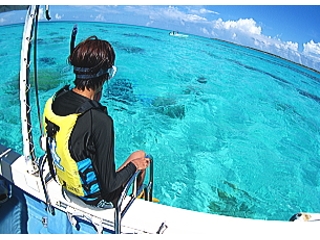 石垣島の青い海を独り占め！