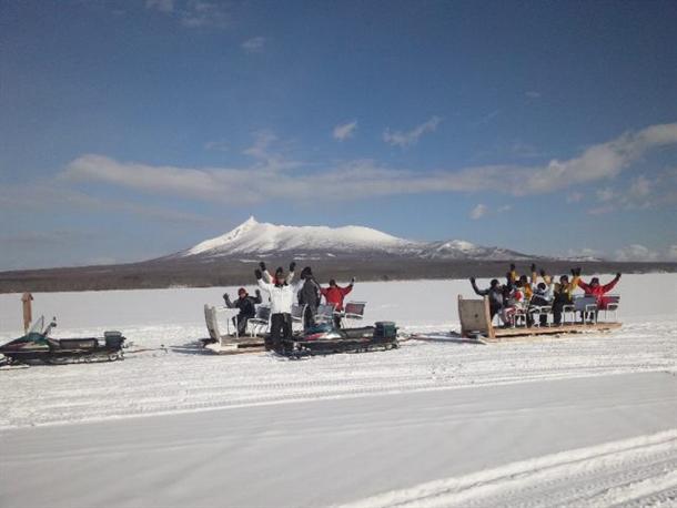 大沼湖の氷上島巡り