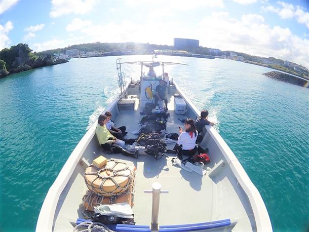 自社船でのんびりと