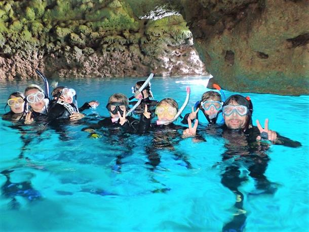 感動の青の世界へ！