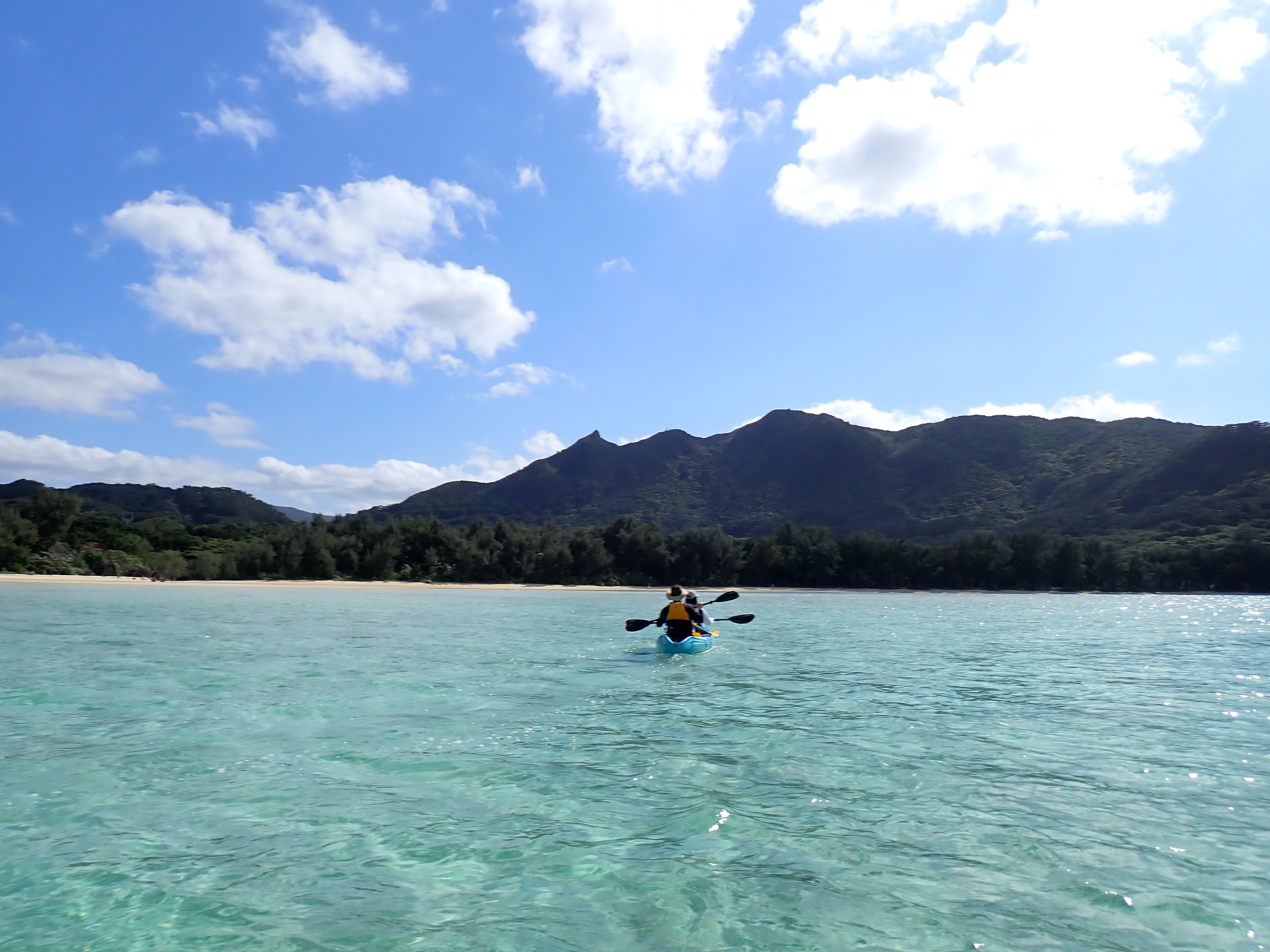 貸切ちゅら海カヤックツアー体験