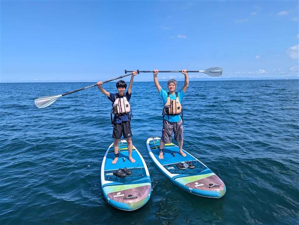 透明度の高い海でのサップツーリング