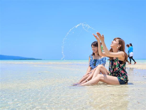 幻の島ではのんびり絶景を楽しむ♪