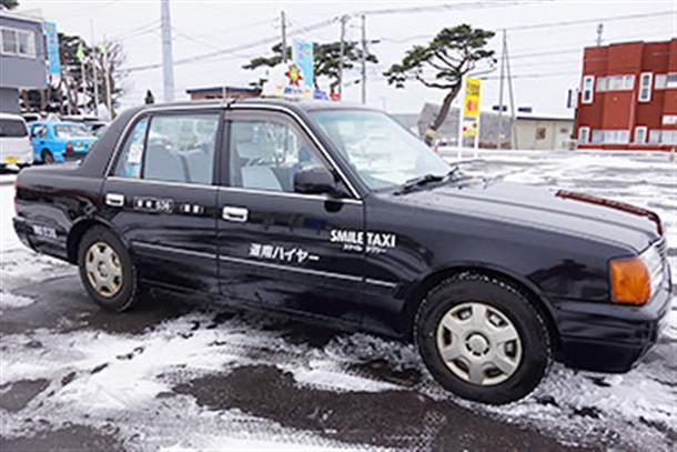 現地ドライバーが運転するので雪道も安心♪