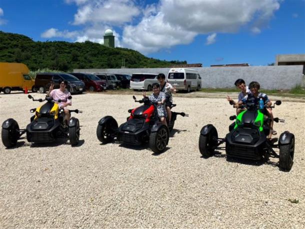 ノーヘルで宮古島を駆け抜けよう