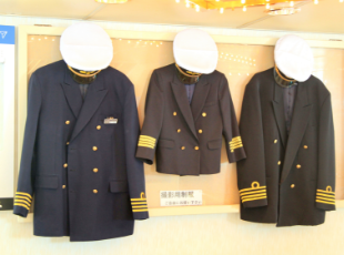 おーろらの制服を着て撮影