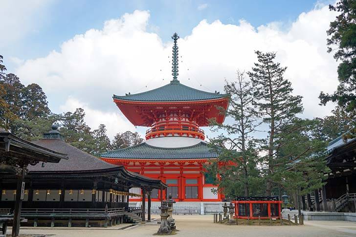 天空の仏教都市！世界遺産・高野山で聖地めぐり