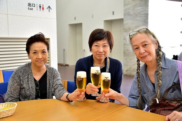 新鮮なビールで乾杯！ビール工場見学ツアー