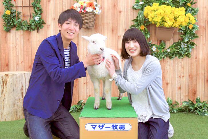赤ちゃん羊と写真が撮れる「赤ちゃん羊ふれあい写真館」は2/25~4/23限定開催。