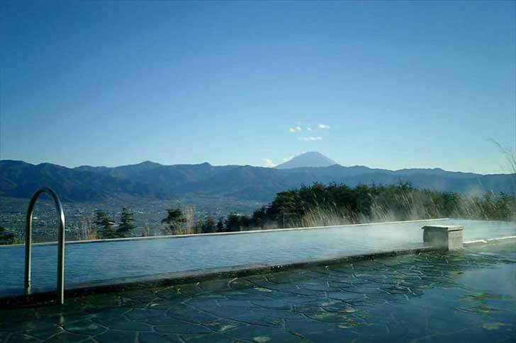 富士を望む絶景！ほったらかし温泉ツアー