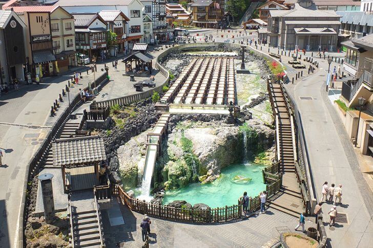 日本三名泉のひとつ！草津温泉で外湯めぐり