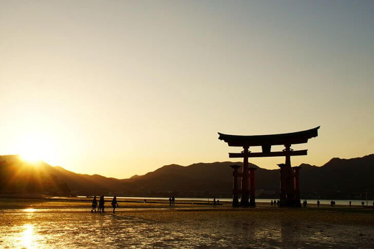 嚴島神社の大鳥居