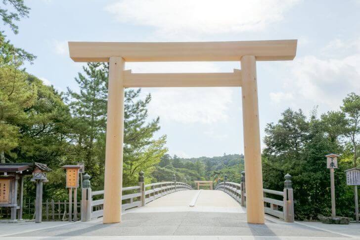 内宮入り口に架かる、宇治橋鳥居。