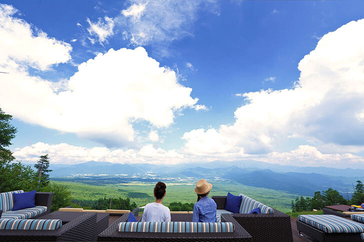 サンメドウズ清里スキー場に設置された、夏限定テラス