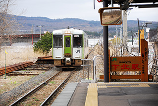 下北駅外観写真