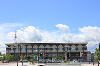 さくらんぼ東根駅外観写真