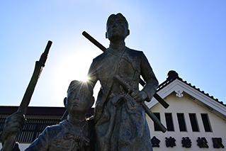 会津若松駅外観写真