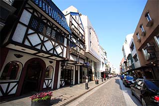 元町
