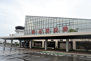 石見空港の外観写真