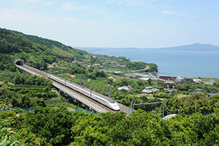 出水駅外観写真