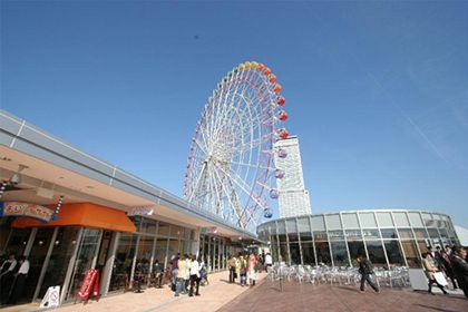 観覧車が見えるりんくうプレジャータウンSEACLE
