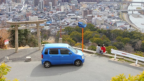 箕面と五月山の新緑の中を駆け抜ける～新緑の箕面から五月山へ、自然と美味を楽しむドライブ～