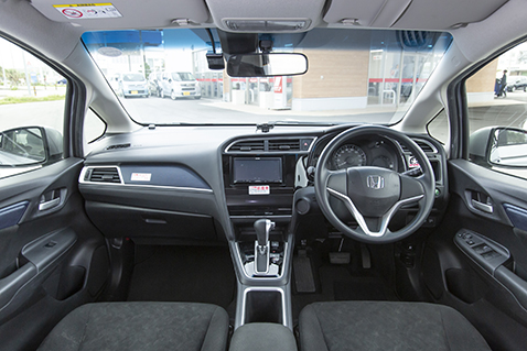 広がり感のある室内空間