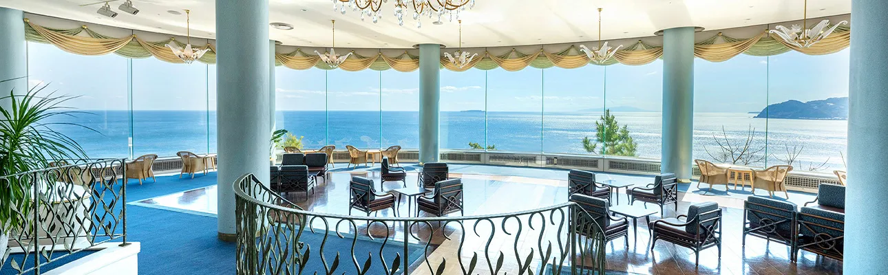 ホテルニューアカオ（静岡・熱海）