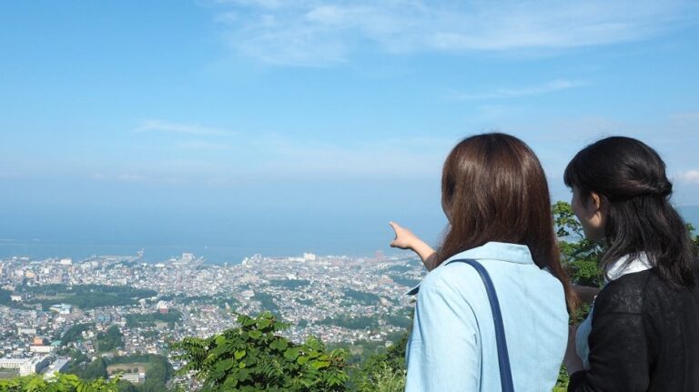 小樽天狗山は昼間も楽しい！ 夜景スポットの知られざる楽しみ方ガイド