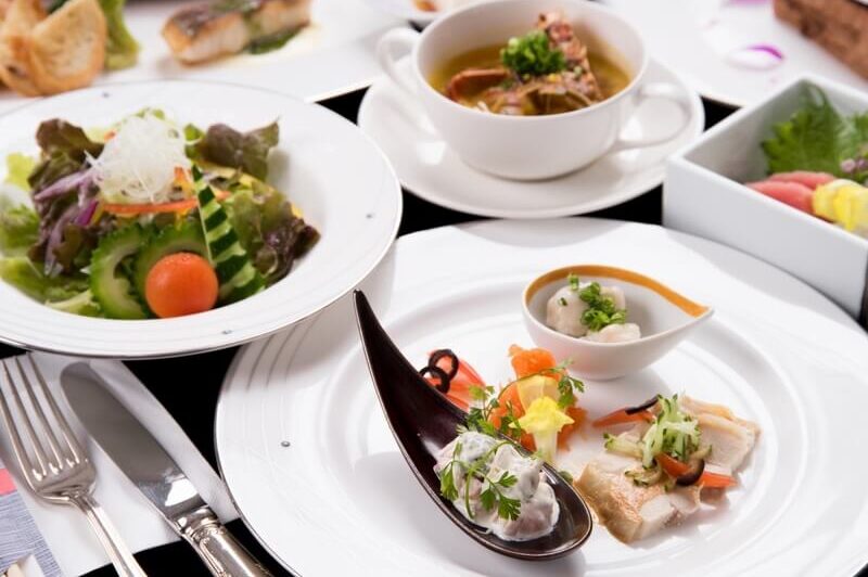 「レストラン華サンゴ」で頂く選べるディナー