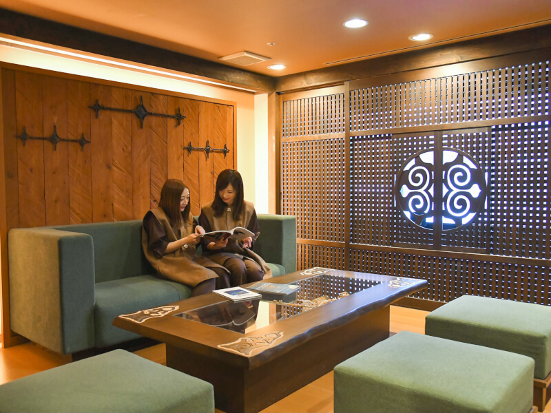 あかん遊久の里　鶴雅