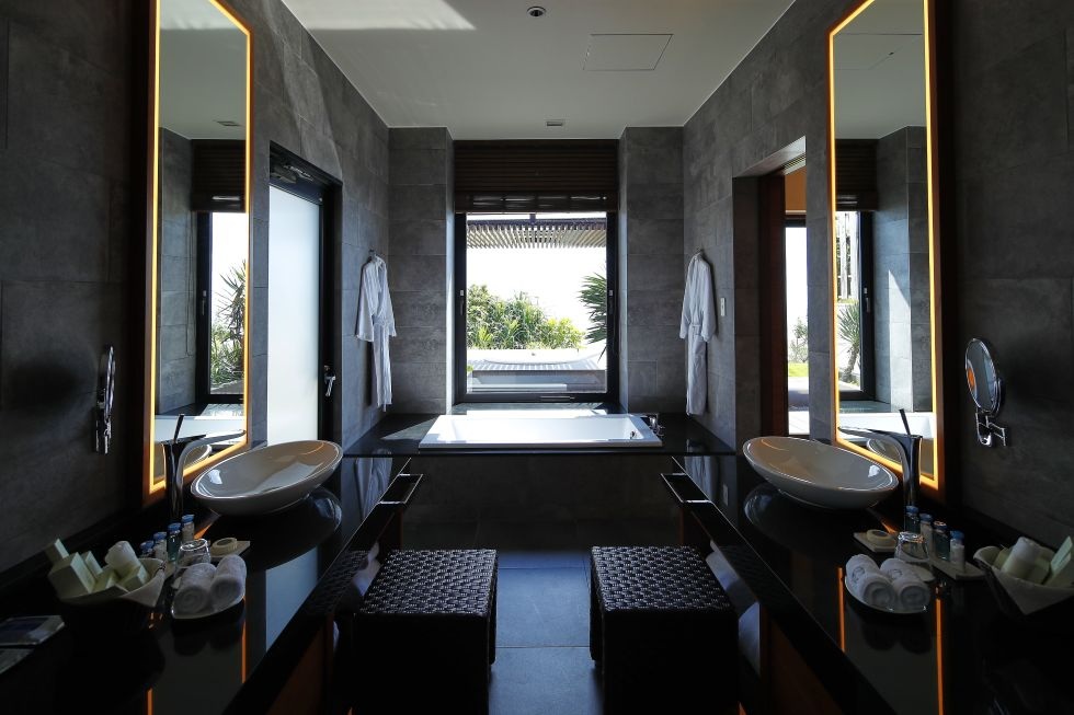 ヴィラエグゼクティブスイート洗面台