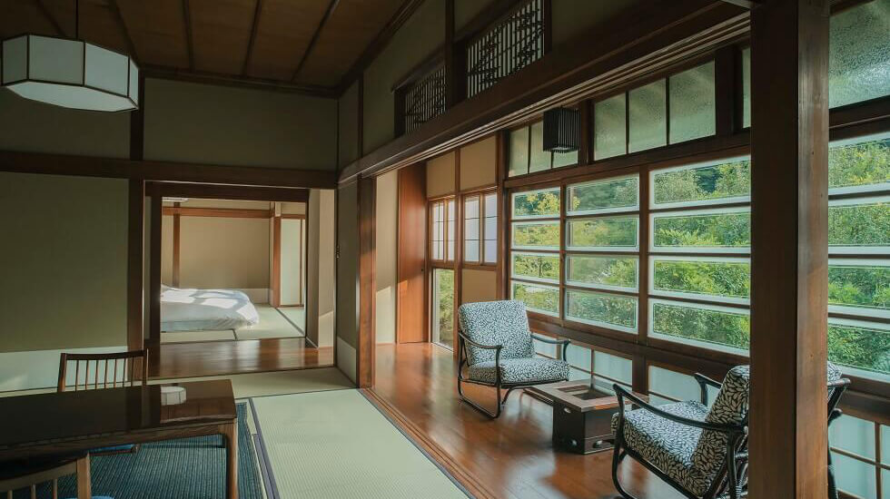 重厚な歴史を感じる16の意匠が異なる客室