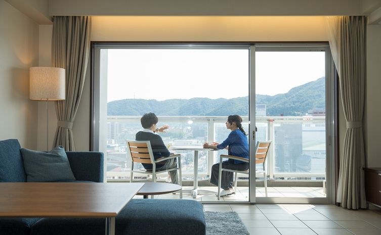 暮らすように過ごす夫婦のプレミアムな函館滞在
