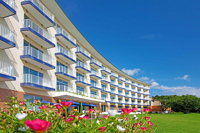 マリンピアザオキナワの外観