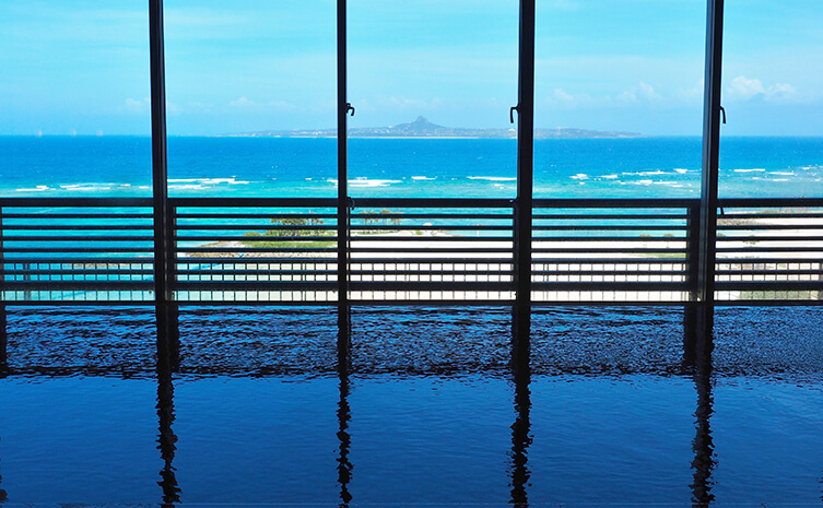 ジュラ紀温泉「美ら海の湯」