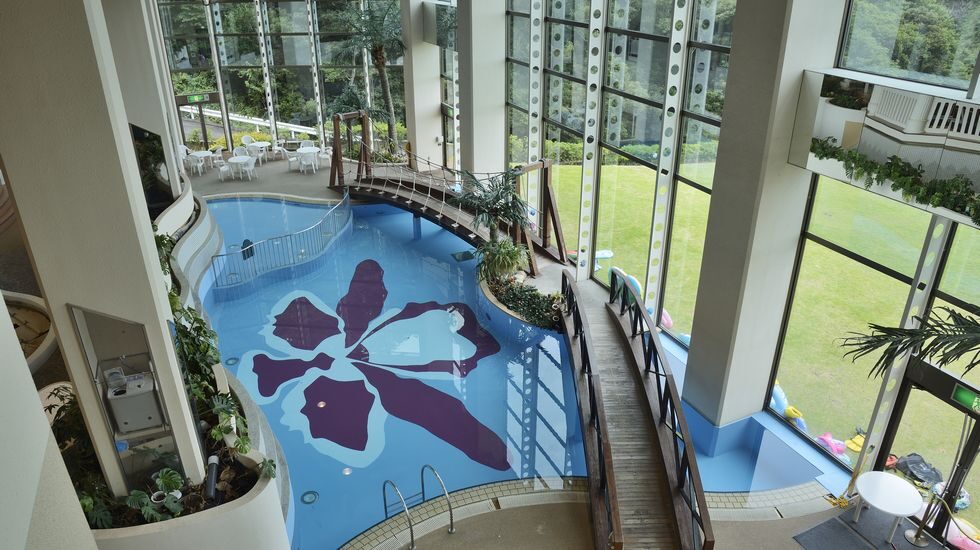 屋内プール（夏季限定）