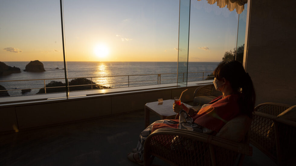 展望ラウンジ「オンディーナ」