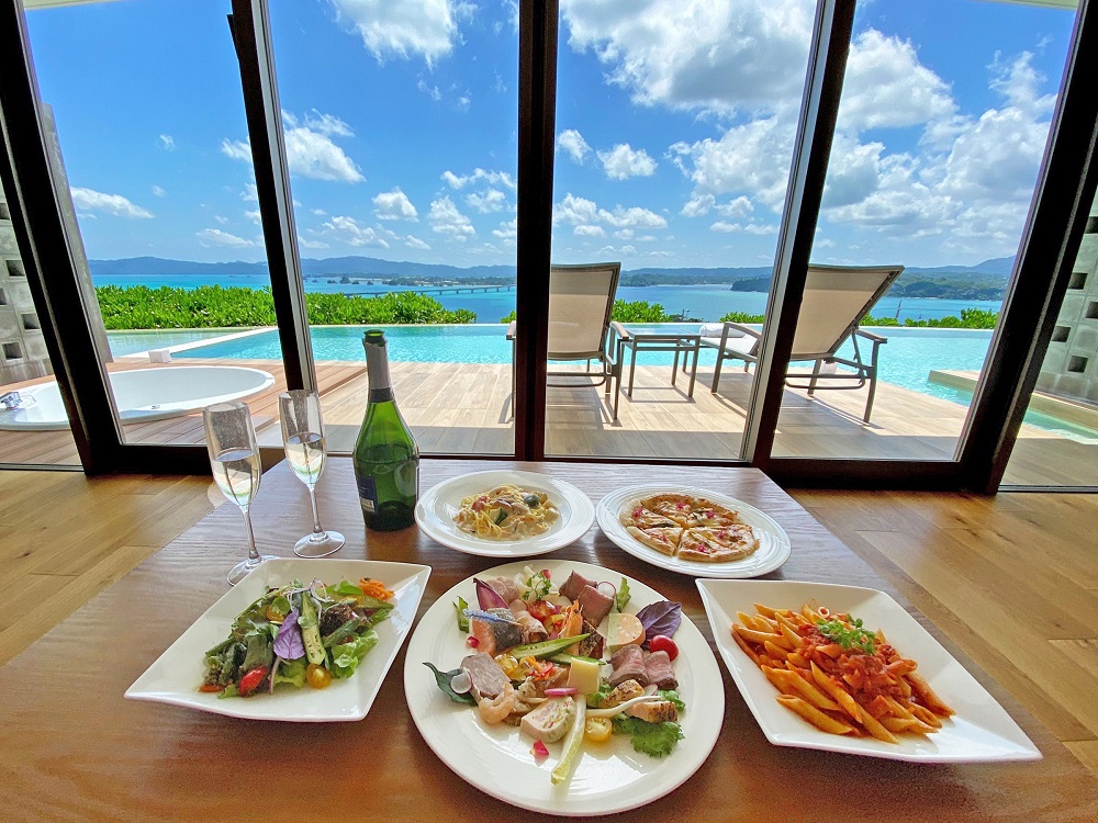 インルームダイニング