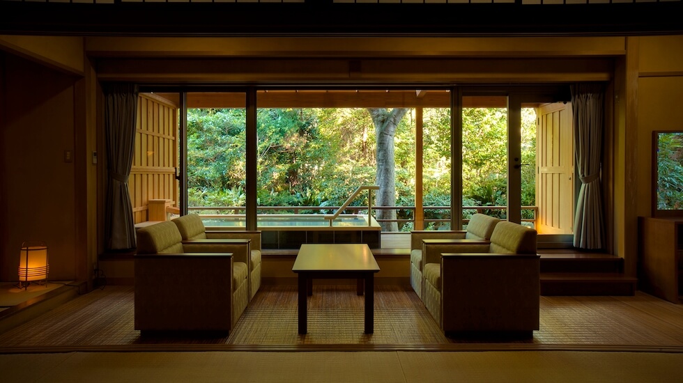 温泉付きの特別室で過ごす、非日常のひととき