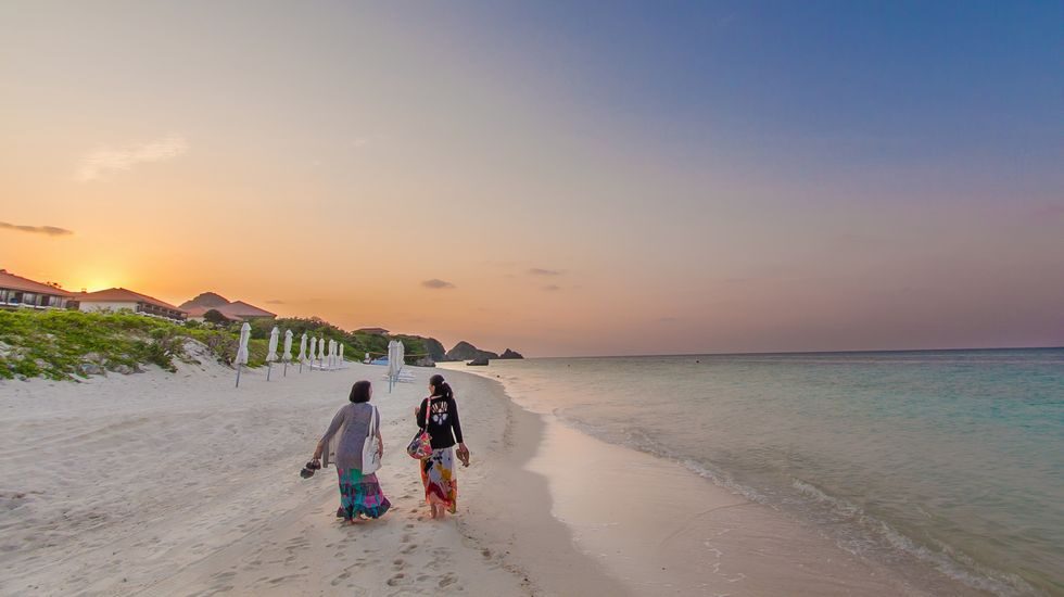 クラブメッドカビラビーチでの夕景